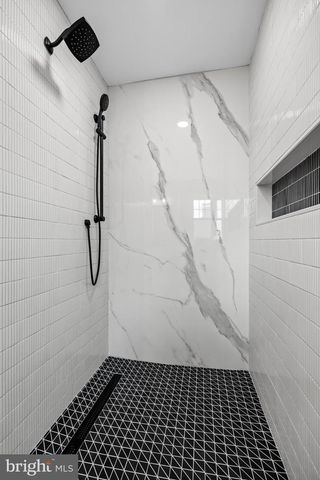 343 CENTRAL AVE, Ocean City, NJ 08226