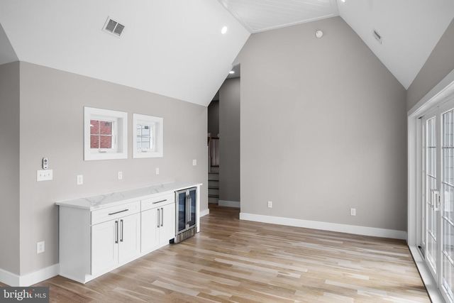 343 CENTRAL AVE, Ocean City, NJ 08226