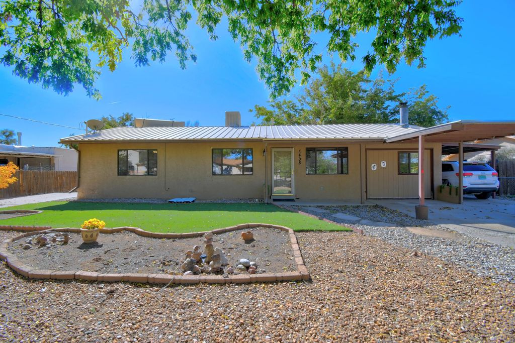 3408 20th Avenue SE, Rio Rancho, NM 87124