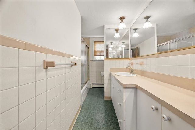 36 Gardner Ave, Brockton, MA 02302