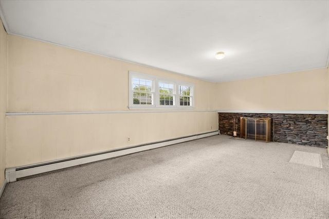 36 Gardner Ave, Brockton, MA 02302