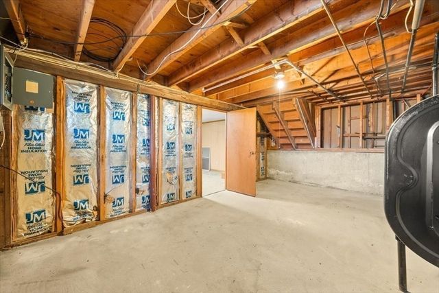 36 Gardner Ave, Brockton, MA 02302