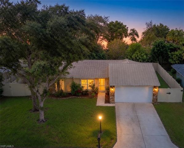 15818 Key Grass LN, Fort Myers, FL 33905