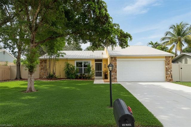 15818 Key Grass LN, Fort Myers, FL 33905