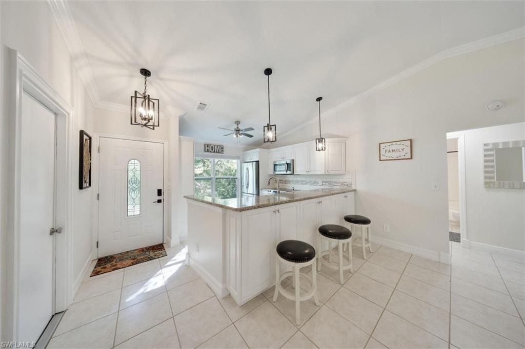 15818 Key Grass LN, Fort Myers, FL 33905