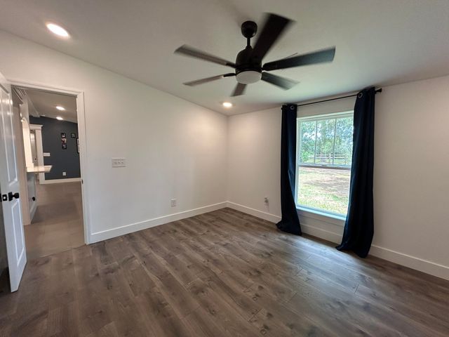 1033 Dawson Street, Eutawville, SC 29048