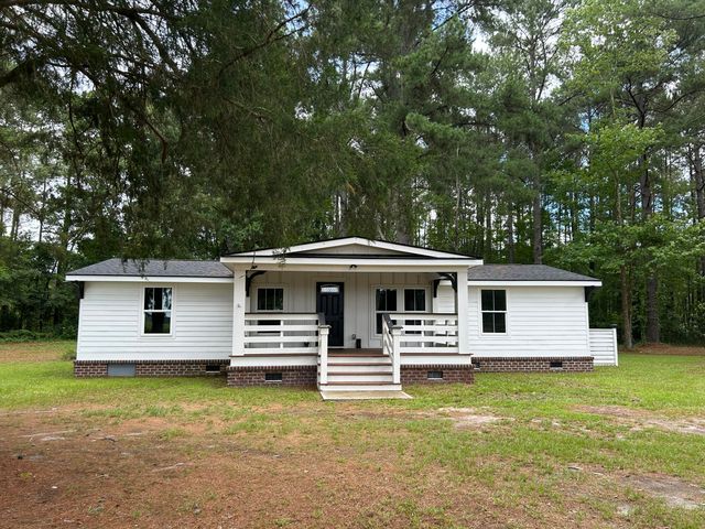 1033 Dawson Street, Eutawville, SC 29048