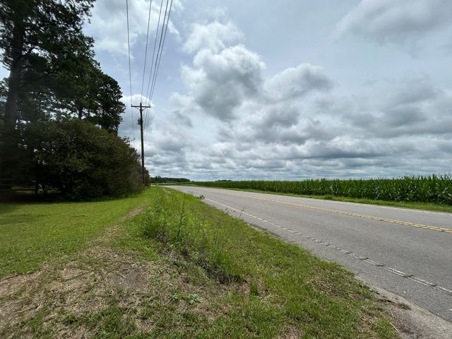 1033 Dawson Street, Eutawville, SC 29048