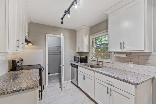 1450 WALTON RD, Memphis, TN 38117