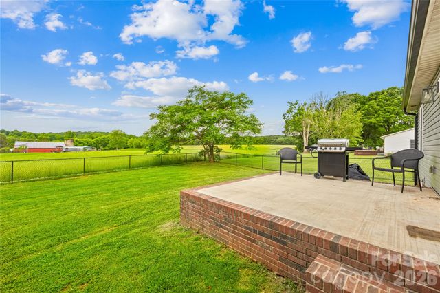 2251 Rock Dam Road, Lincolnton, NC 28092