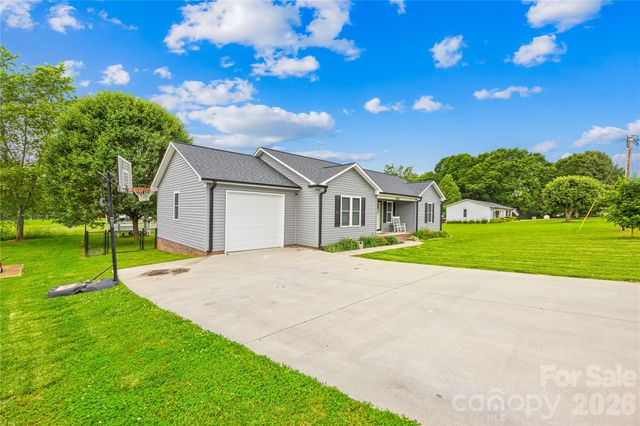 2251 Rock Dam Road, Lincolnton, NC 28092