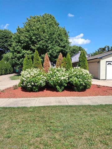 2219 Lakeview Avenue, York Charter Township, MI 48198