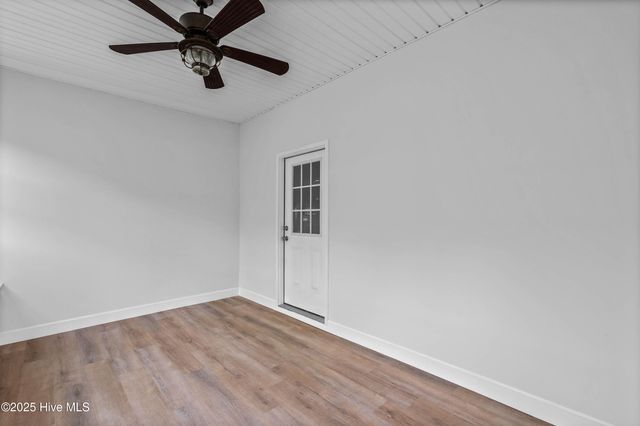 305 Weatherford Drive, Jacksonville, NC 28540