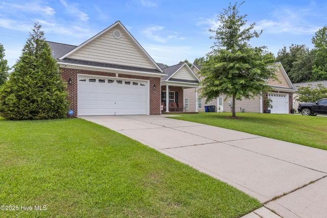 305 Weatherford Drive, Jacksonville, NC 28540