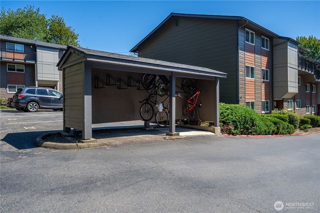 230 SW Clark St #C203, Issaquah, WA 98207