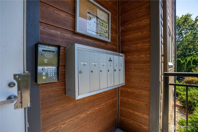 230 SW Clark St #C203, Issaquah, WA 98207