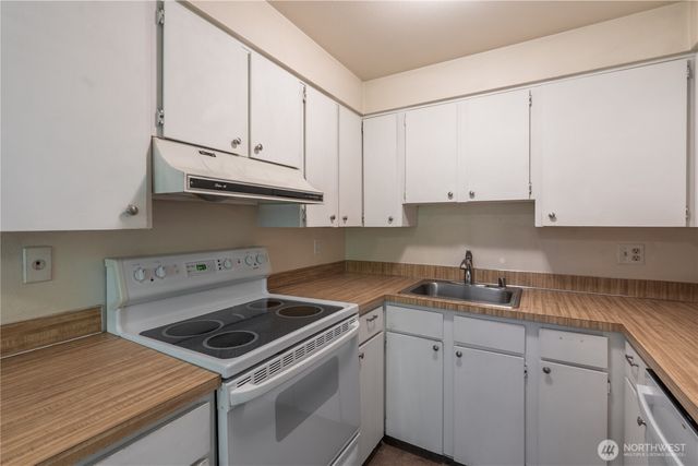 230 SW Clark St #C203, Issaquah, WA 98207