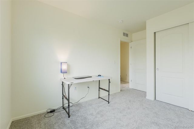 223 S New Castle Way, Aurora, CO 80018