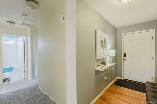 223 S New Castle Way, Aurora, CO 80018