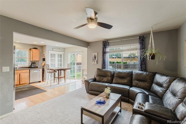 223 S New Castle Way, Aurora, CO 80018