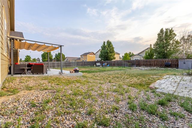223 S New Castle Way, Aurora, CO 80018