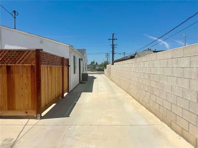 10916 Laurel Avenue, Whittier, CA 90605