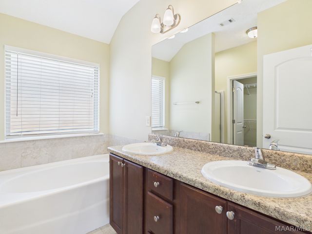 1637 BUENA VISTA Boulevard, Prattville, AL 36067