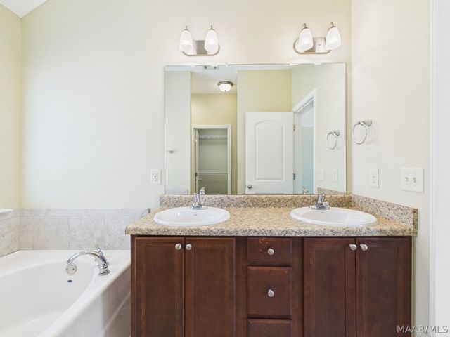 1637 BUENA VISTA Boulevard, Prattville, AL 36067