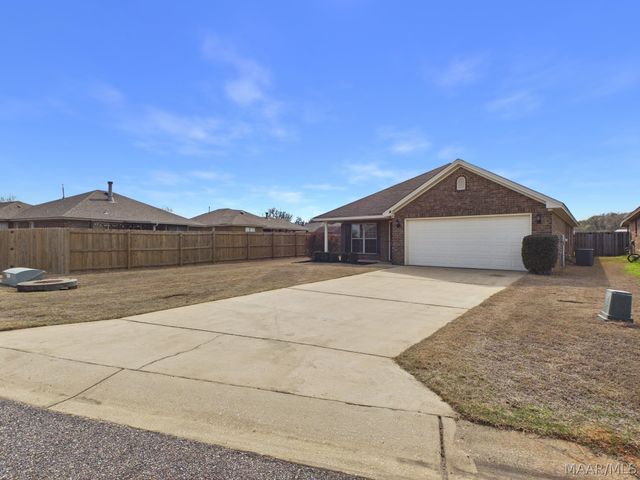 1637 BUENA VISTA Boulevard, Prattville, AL 36067