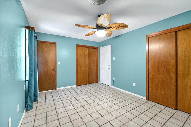 3202 Mckinney Drive, La Marque, TX 77568