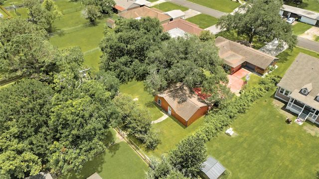 3202 Mckinney Drive, La Marque, TX 77568