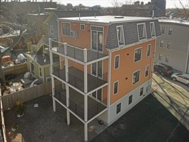 18 Porter St. 2, Boston, MA 02130