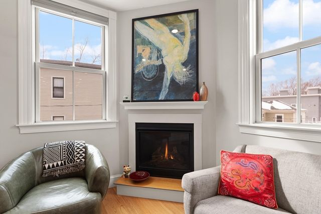 18 Porter St. 2, Boston, MA 02130