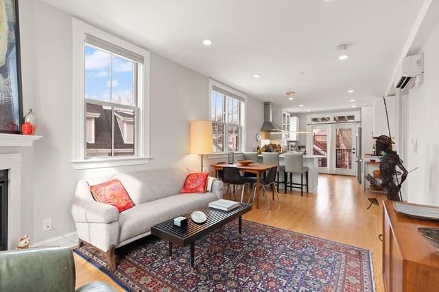 18 Porter St. 2, Boston, MA 02130