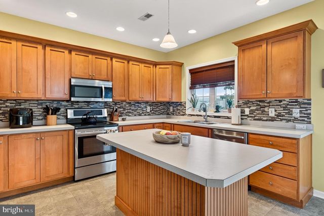 703 GREEN ST, Bridgeport, PA 19405
