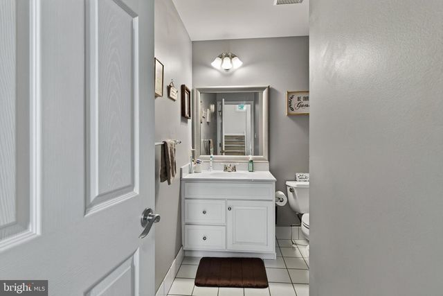 703 GREEN ST, Bridgeport, PA 19405