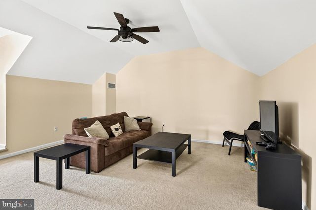 703 GREEN ST, Bridgeport, PA 19405