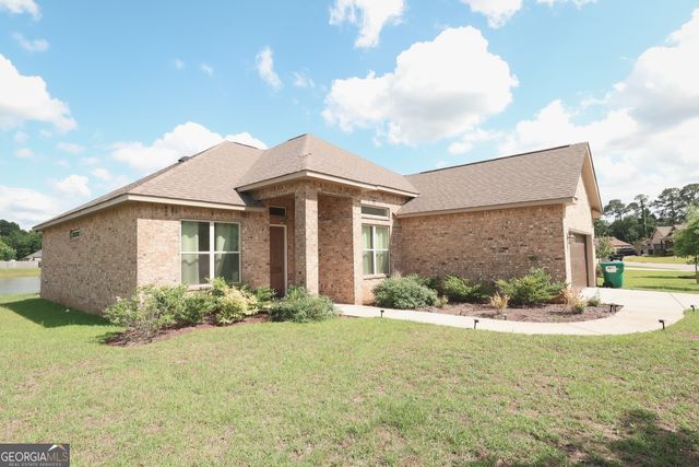 110 Gwendolyn Avenue, Perry, GA 31069