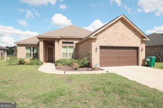 110 Gwendolyn Avenue, Perry, GA 31069