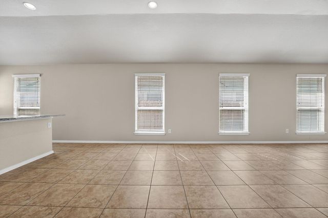 5865 Urbano BND, Round Rock, TX 78665