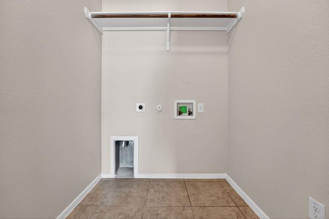 5865 Urbano BND, Round Rock, TX 78665