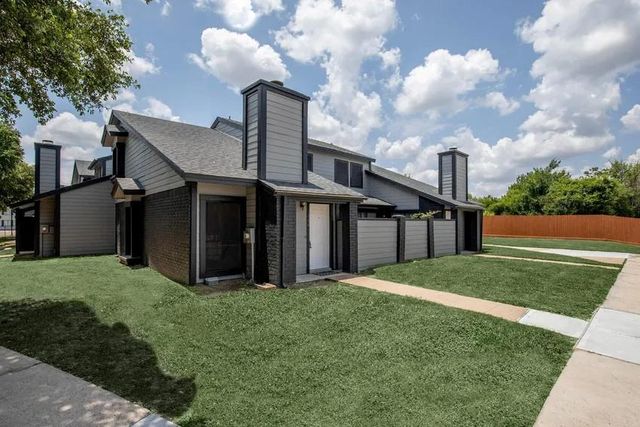 810 Dunson Glen Drive 706, Houston, TX 77090
