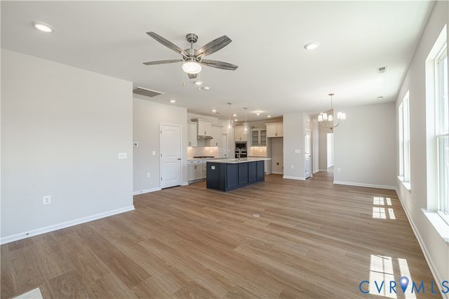 238 Winterberry Dr, Louisa, VA 22942