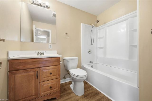 211 Madrid DR, Hampton, VA 23669