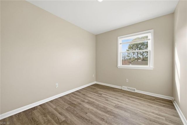 211 Madrid DR, Hampton, VA 23669