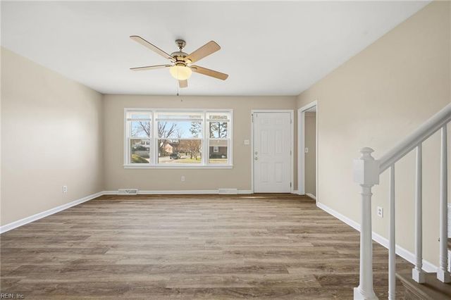 211 Madrid DR, Hampton, VA 23669