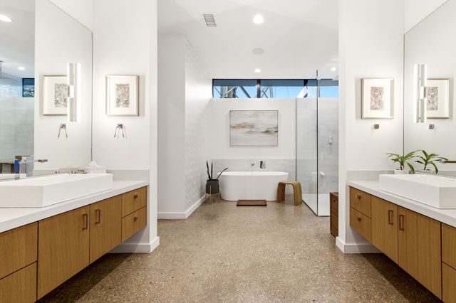 9360 Lakemont Drive, Dallas, TX 75220