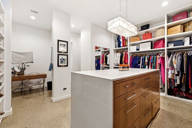 9360 Lakemont Drive, Dallas, TX 75220