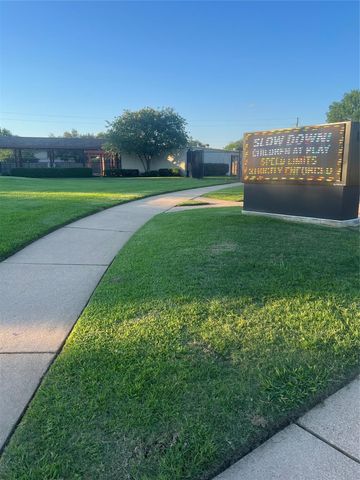 5114 Santrey Drive, Houston, TX 77084