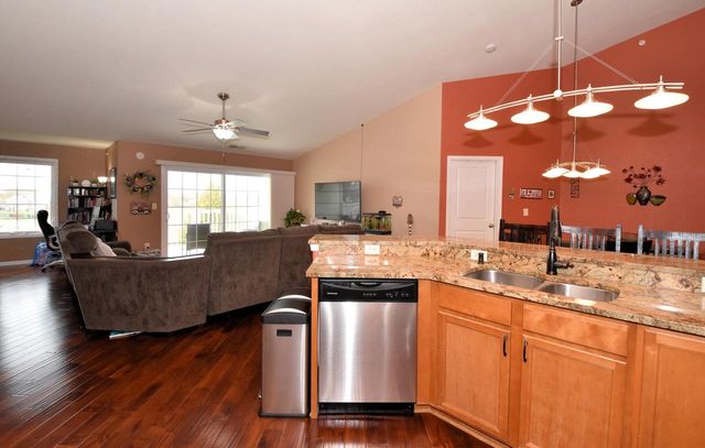 9219 66th AVENUE #147, Pleasant Prairie, WI 53158